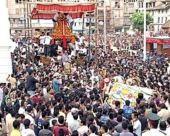 इन्द्रजात्राका कारण आजदेखि काठमाडौँका विभिन्न सडकमा सवारी आवागमन निषेध